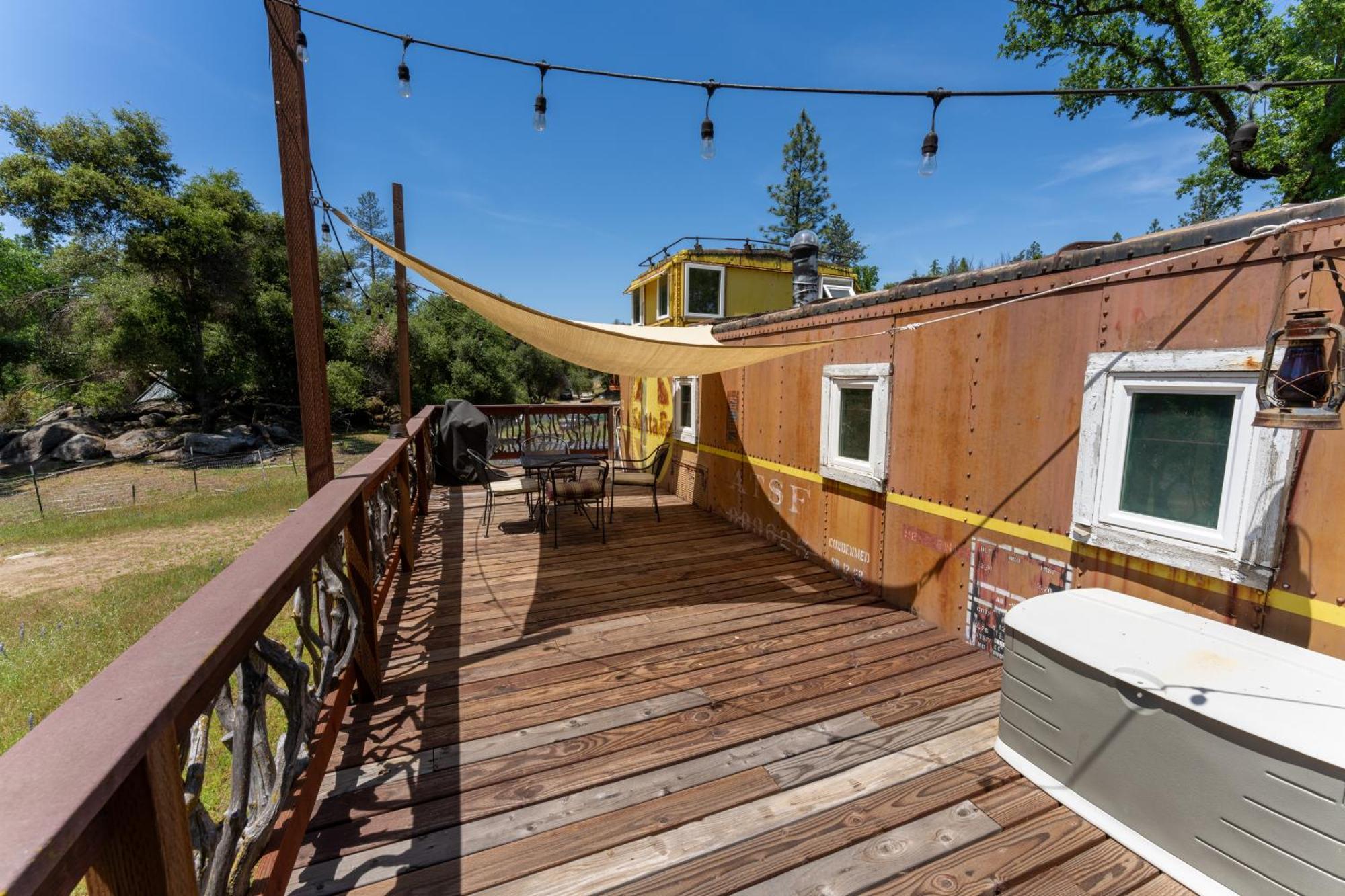 Villa Little Red Caboose à Oakhurst Extérieur photo
